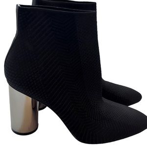 Zara Metallic Heel Boots - READ FULL DESCRIPTION